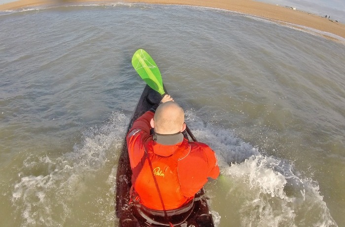 Puffing along – downwinding for sit on top kayakers 7
